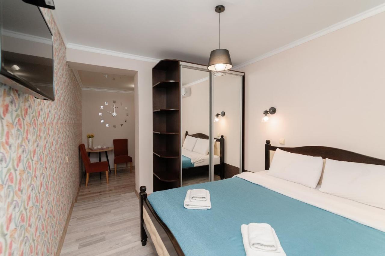 Luxrent Apartment Chisinau Ngoại thất bức ảnh